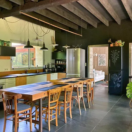 Domaine De La Beurrerie, 25