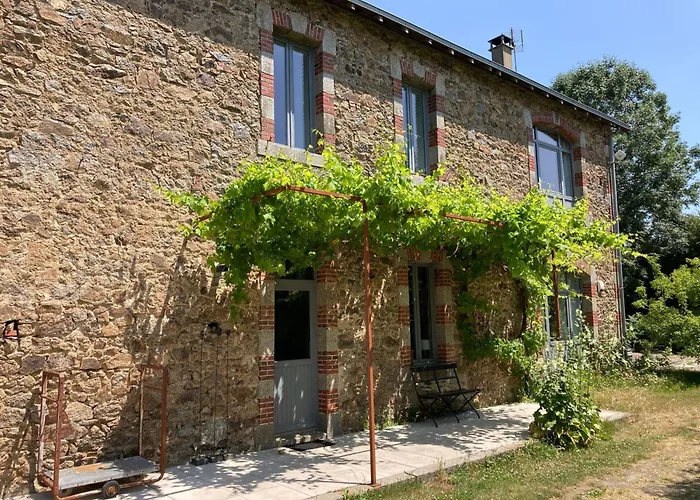 Domaine De La Beurrerie, 25